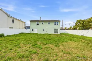 42 Mercer St, Carteret, NJ 07008 - Photo 31