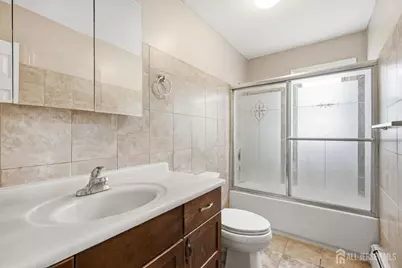 42 Mercer Street, Carteret, NJ 07008 - Photo 13