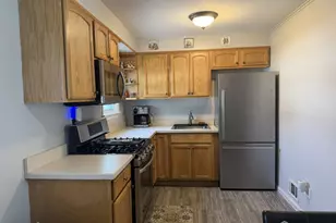 36 Maplewood Ave, Colonia, NJ 07067 - Photo 15