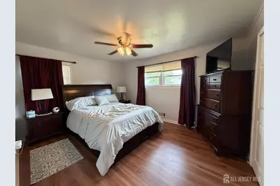 36 Maplewood Avenue, Colonia, NJ 07067 - Photo 21