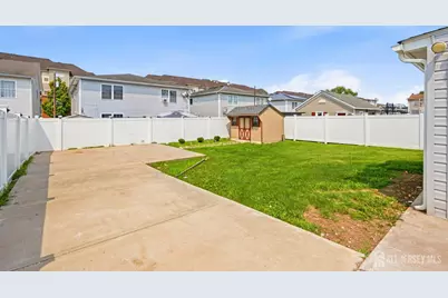 28 Saint Ann Street, Carteret, NJ 07008 - Photo 25