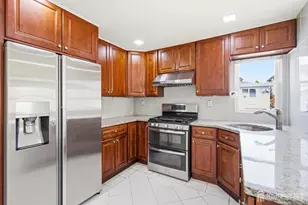 28 St Ann St, Carteret, NJ 07008 - Photo 9