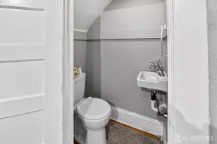 53 Sanhican Dr, Trenton, NJ 08618 - Photo 7