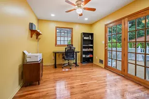 16 London Dr, East Brunswick Township, NJ 08816 - Photo 13