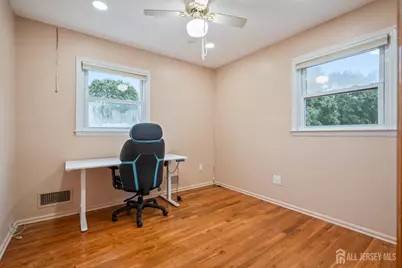 16 London Drive, East Brunswick Township, NJ 08816 - Photo 23