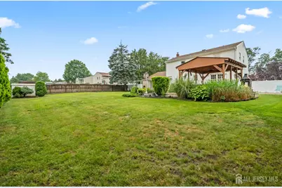 16 London Drive, East Brunswick Township, NJ 08816 - Photo 35