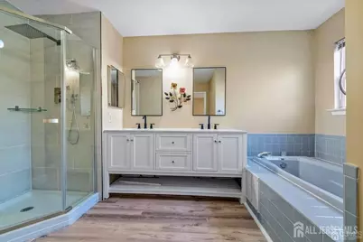 374 Draco Road, Piscataway Township, NJ 08854 - Photo 13