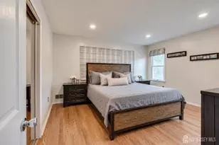 2 Mulberry Ln, Metuchen, NJ 08840 - Photo 17