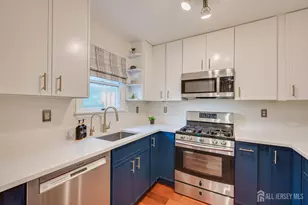 2 Mulberry Ln, Metuchen, NJ 08840 - Photo 13