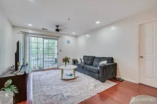 525 Waterford Dr, Edison, NJ 08817 - Photo 5
