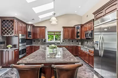 19 Fairview Drive, Clark Township, NJ 07066 - Photo 21