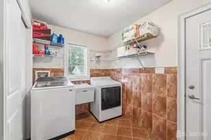 19 Fairview Dr, Clark Township, NJ 07066 - Photo 55