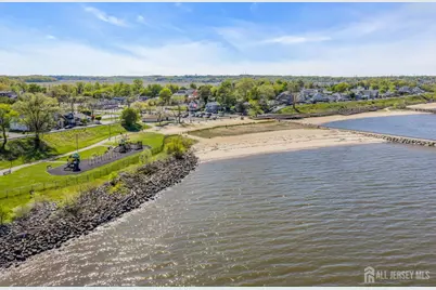 283 Bayview Drive, South Amboy, NJ 08879 - Photo 17