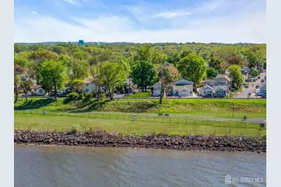 283 Bayview Drive, South Amboy, NJ 08879 - Photo 11