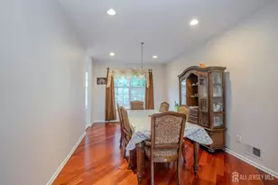 1101 Cottonwood Ct, North Brunswick Township, NJ 08902 - Photo 7