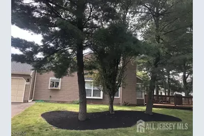 173 Jordans Circle, Franklin Township, NJ 08873 - Photo 3