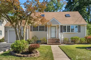 117 Madison Dr, South Plainfield, NJ 07080 - Photo 3