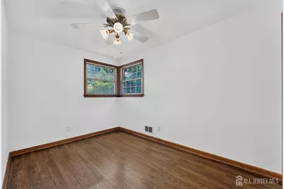 117 Madison Drive, South Plainfield, NJ 07080 - Photo 23