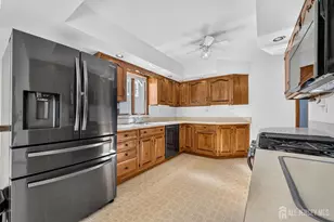 117 Madison Dr, South Plainfield, NJ 07080 - Photo 15