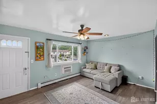 1008 Cricket Ln, Woodbridge Township, NJ 07095 - Photo 5