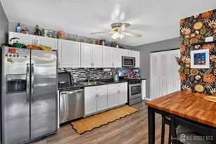 1008 Cricket Ln, Woodbridge Township, NJ 07095 - Photo 7