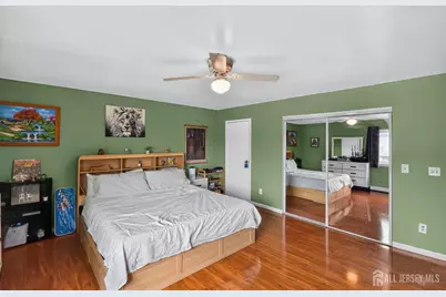 1008 Cricket Lane, Woodbridge Township, NJ 07095 - Photo 13