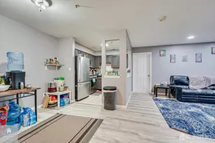 1626 Waterford Dr, Edison, NJ 08817 - Photo 5