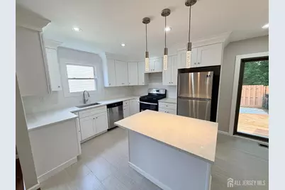 27 Davids Court, South Brunswick Township, NJ 08810 - Photo 5
