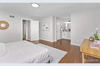 27 Davids Court, South Brunswick Township, NJ 08810 - Photo 19