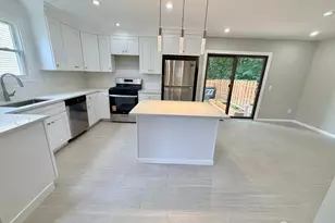 27 Davids Ct, South Brunswick Township, NJ 08810 - Photo 7