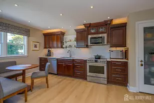 38 Holly Dr, Sayreville, NJ 08859 - Photo 13