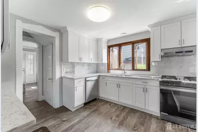 341 Mountainview Terrace, Dunellen, NJ 08812 - Photo 19