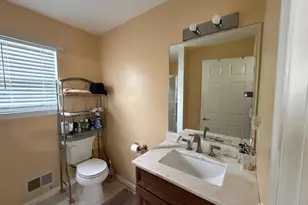 125 Homestead Ave, Avenel, NJ 07001 - Photo 17