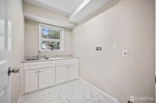 333 Green St, Old Bridge Township, NJ 08857 - Photo 23