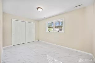 333 Green St, Old Bridge Township, NJ 08857 - Photo 19