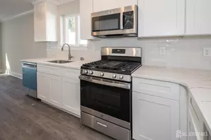 195 Greenwood Dr, Old Bridge Township, NJ 08857 - Photo 11