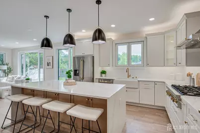 54 Nevsky Street, Edison, NJ 08820 - Photo 15