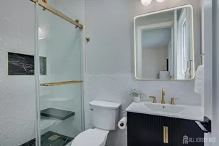 54 Nevsky St, Edison, NJ 08820 - Photo 21
