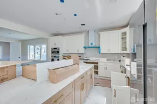 54 Nevsky St, Edison, NJ 08820 - Photo 57
