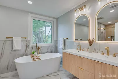 54 Nevsky Street, Edison, NJ 08820 - Photo 25