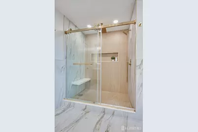 54 Nevsky Street, Edison, NJ 08820 - Photo 29