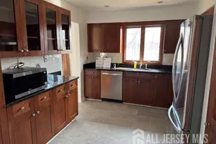 173 Metlars Ln, Piscataway Township, NJ 08854 - Photo 7