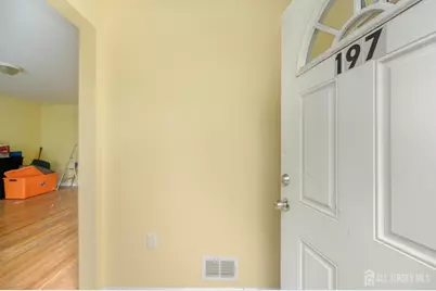 197 W 26th Street W, Bayonne, NJ 07002 - Photo 3