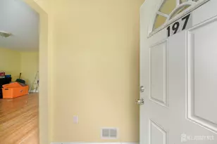 197 W 26th Street W, Bayonne, NJ 07002 - Photo 3
