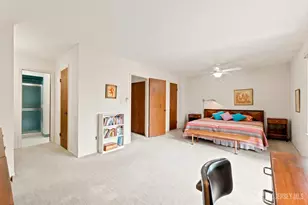 16 Irongate St, Metuchen, NJ 08840 - Photo 23