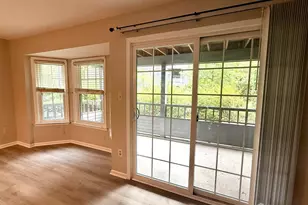 902 Woodhaven Dr, Edison, NJ 08817 - Photo 13
