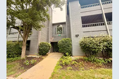 902 Woodhaven Drive, Edison, NJ 08817 - Photo 17