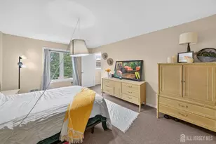 109 Michaels Ct, Woodbridge Township, NJ 07095 - Photo 13