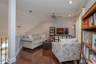 2 Truro Dr, Monroe Township, NJ 08831 - Photo 19
