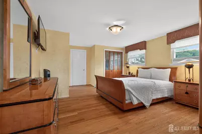 24 Deerwood Avenue, Edison, NJ 08817 - Photo 33